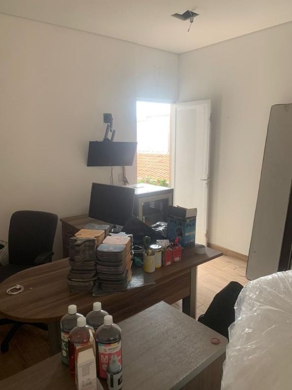 Sobrado à venda com 2 quartos, 380m² - Foto 26