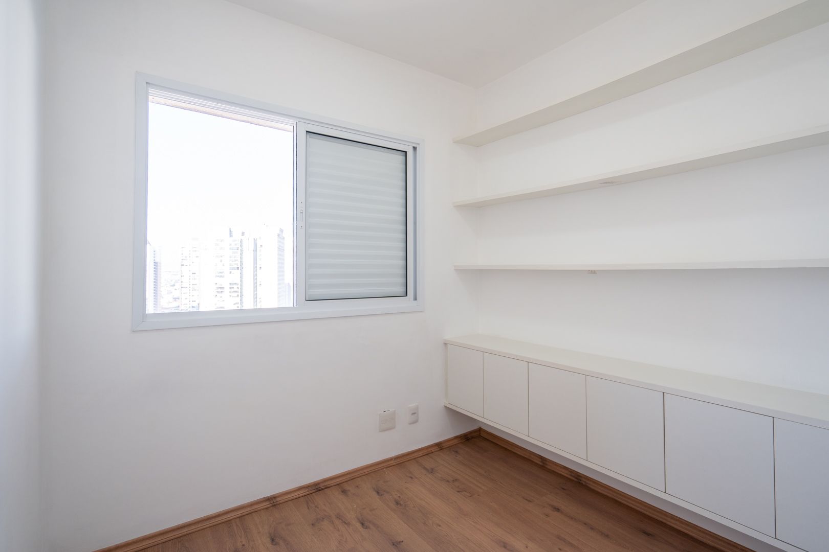 Apartamento à venda com 3 quartos, 97m² - Foto 15