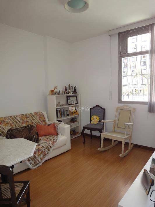 Apartamento à venda com 3 quartos, 90m² - Foto 6