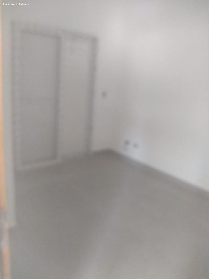 Sobrado à venda com 4 quartos, 372m² - Foto 12