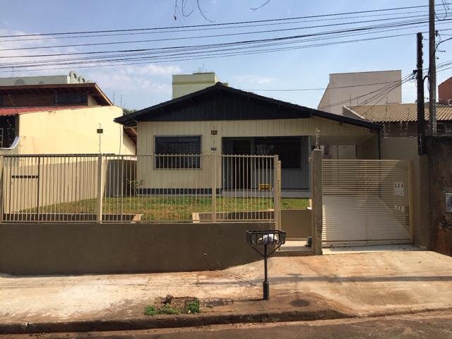 Casa, 3 quartos, 280 m² - Foto 1