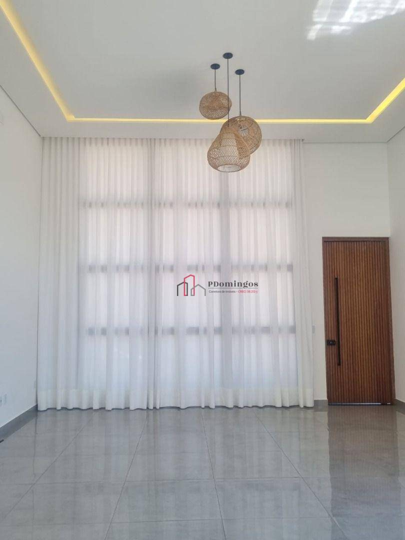 Casa de Condomínio à venda com 3 quartos, 220m² - Foto 4