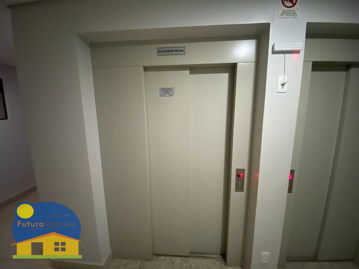 Apartamento à venda com 3 quartos, 110m² - Foto 21