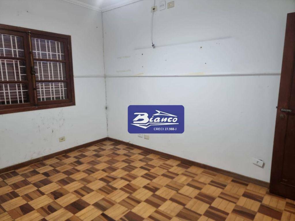 Casa à venda e aluguel com 3 quartos, 450m² - Foto 6