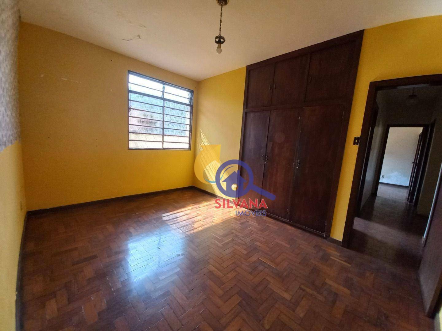 Casa à venda com 3 quartos, 260m² - Foto 18