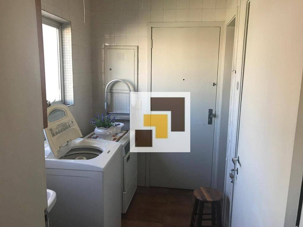 Apartamento à venda com 3 quartos, 123m² - Foto 7