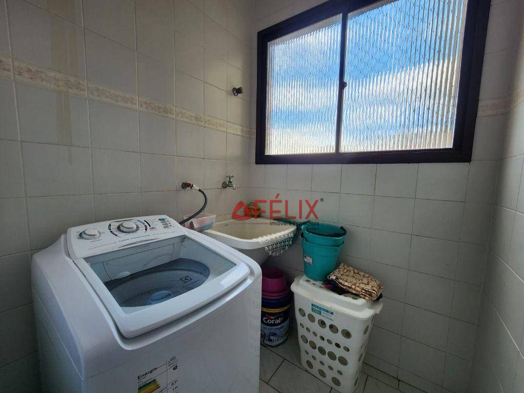 Apartamento à venda com 2 quartos, 90m² - Foto 11