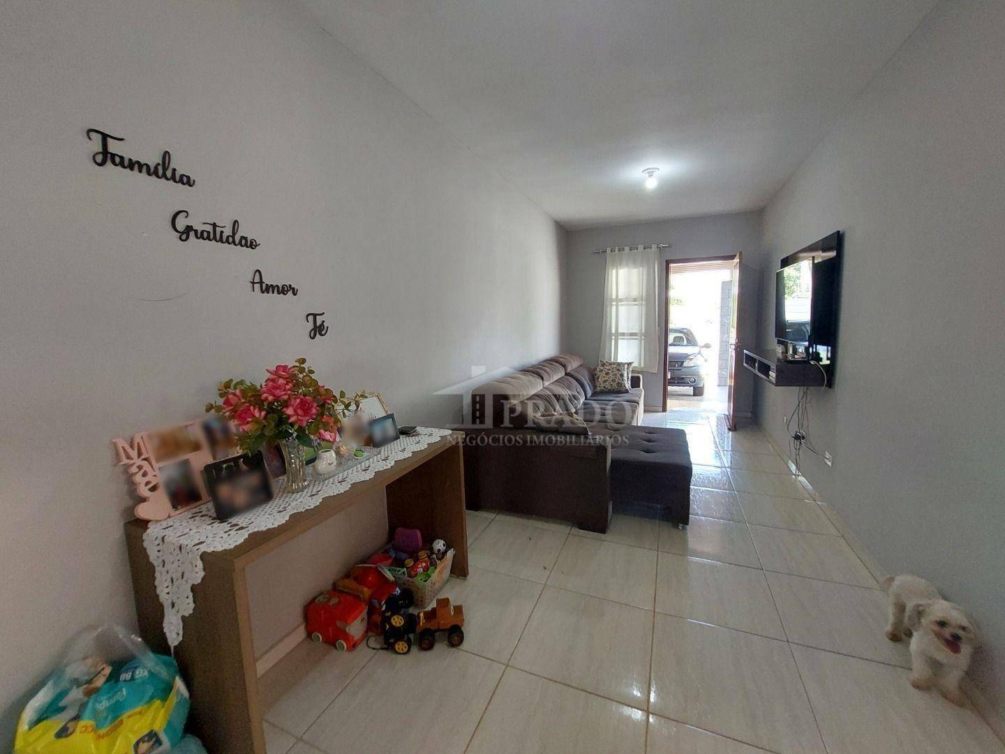 Casa à venda com 2 quartos, 90m² - Foto 5