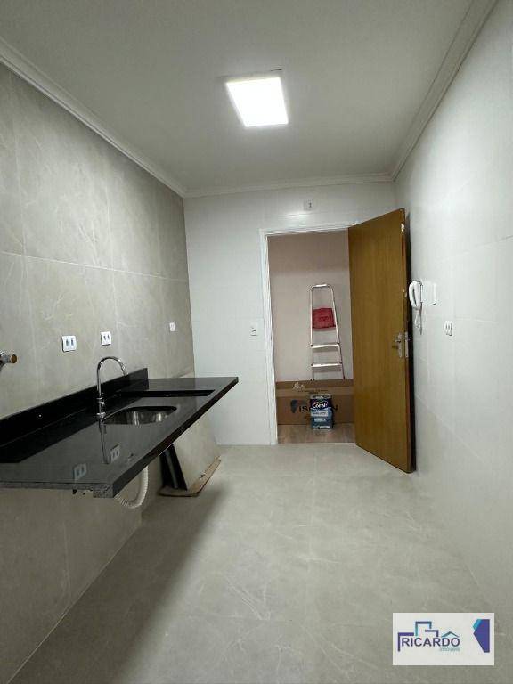 Apartamento para alugar com 3 quartos, 90m² - Foto 8