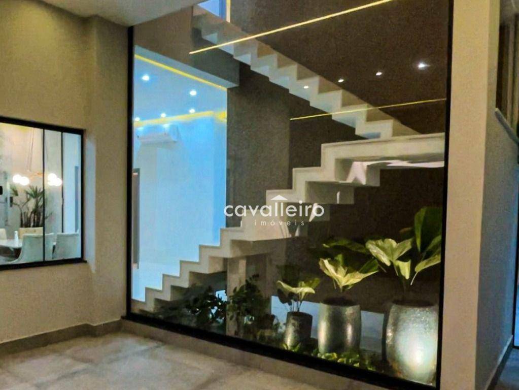 Casa de Condomínio à venda com 4 quartos, 330m² - Foto 15