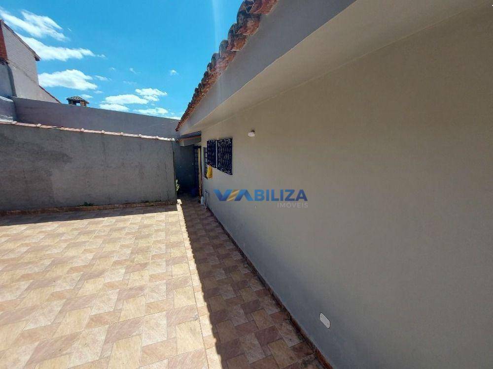 Sobrado à venda com 3 quartos, 147m² - Foto 4