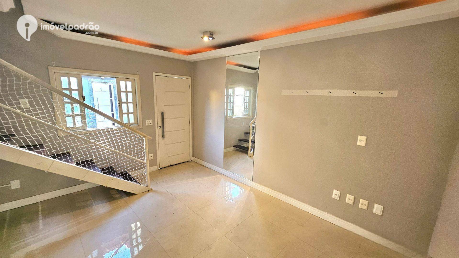 Casa à venda com 2 quartos, 90M2 - Foto 1