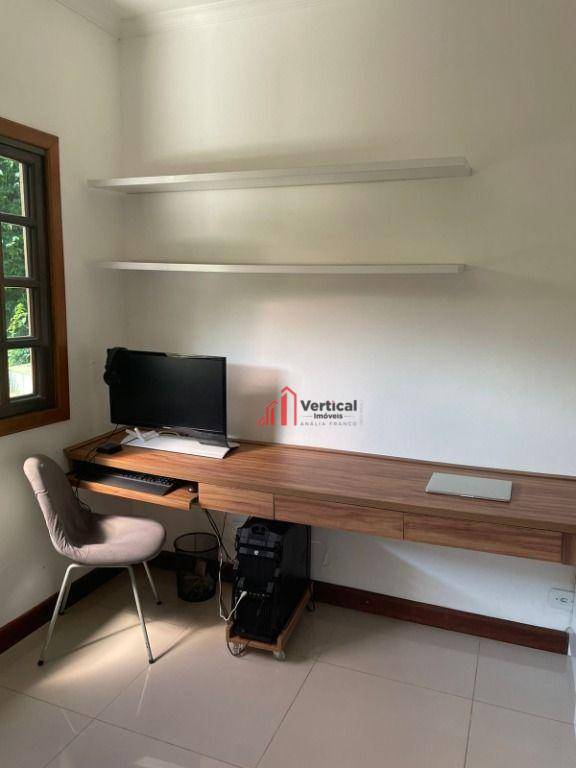 Sobrado à venda com 3 quartos, 300m² - Foto 10