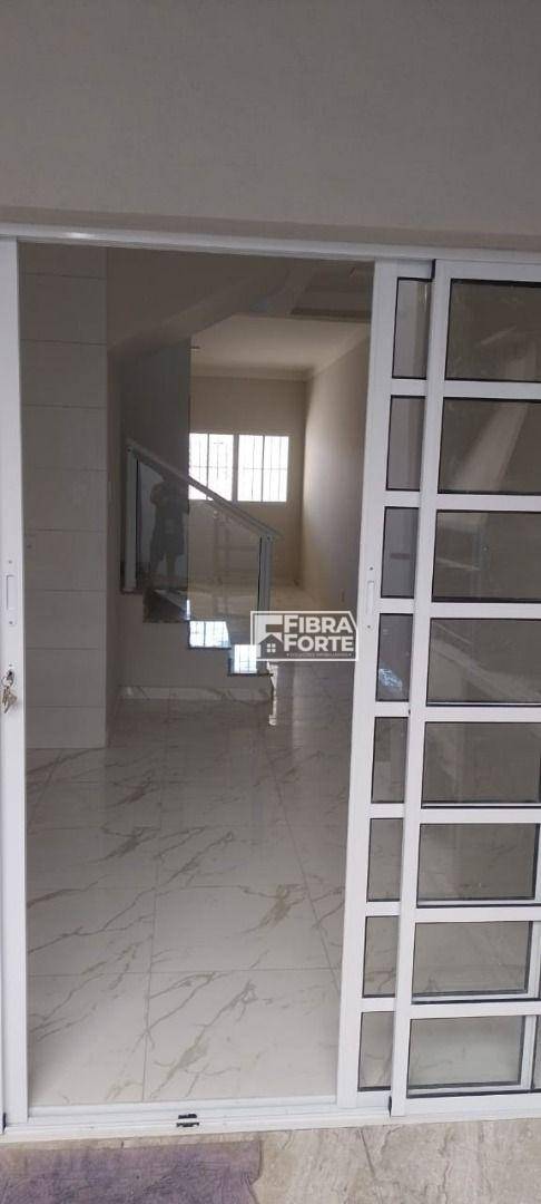 Casa à venda com 3 quartos, 123m² - Foto 3