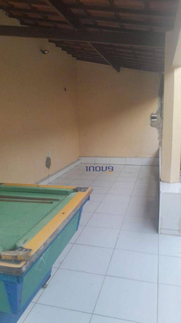 Casa, 3 quartos - Foto 1