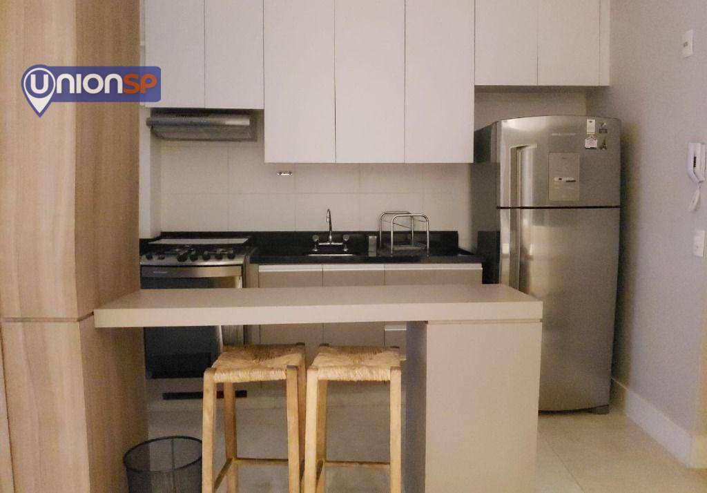 Apartamento à venda com 2 quartos, 66m² - Foto 2