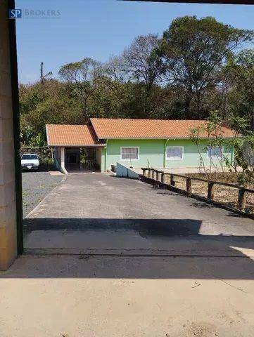 Chácara à venda com 2 quartos, 300m² - Foto 2