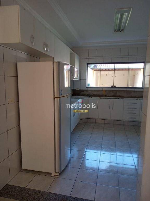 Sobrado à venda com 3 quartos, 400m² - Foto 6