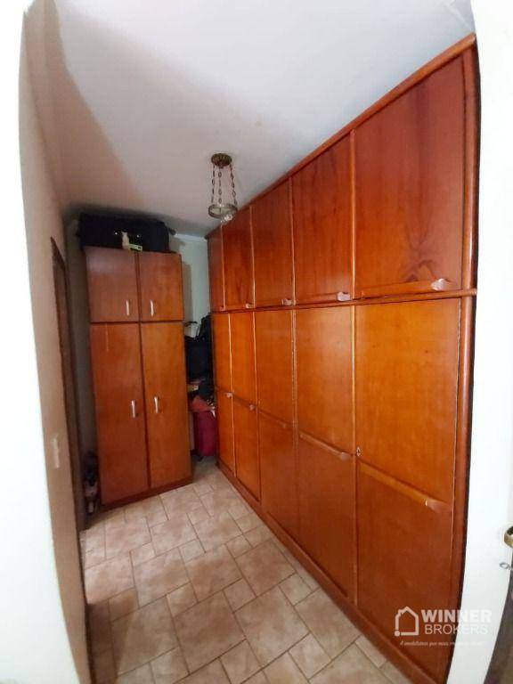 Sobrado à venda com 4 quartos, 445m² - Foto 19