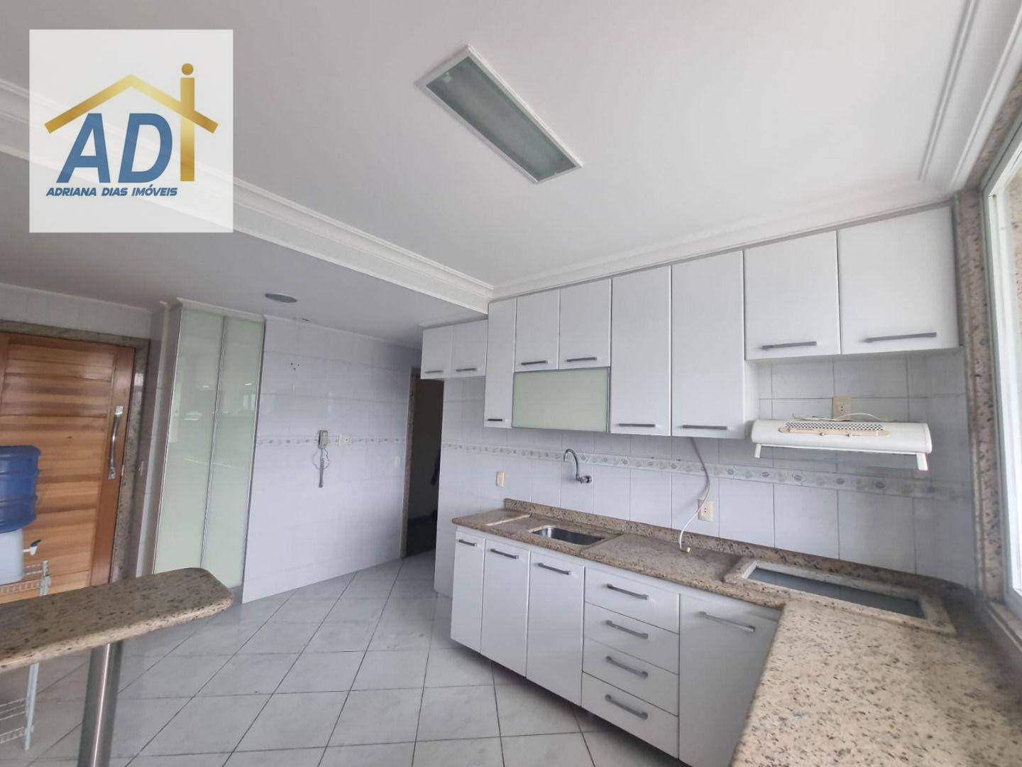 Apartamento à venda com 3 quartos, 145m² - Foto 24