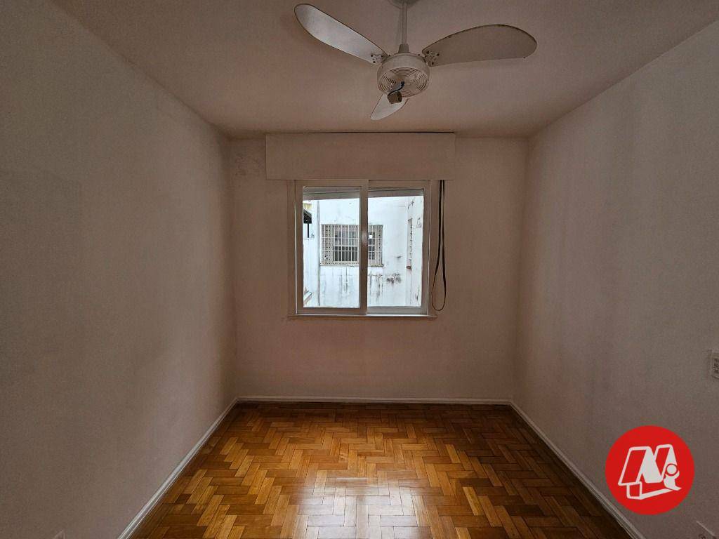 Apartamento para alugar com 3 quartos, 90m² - Foto 8