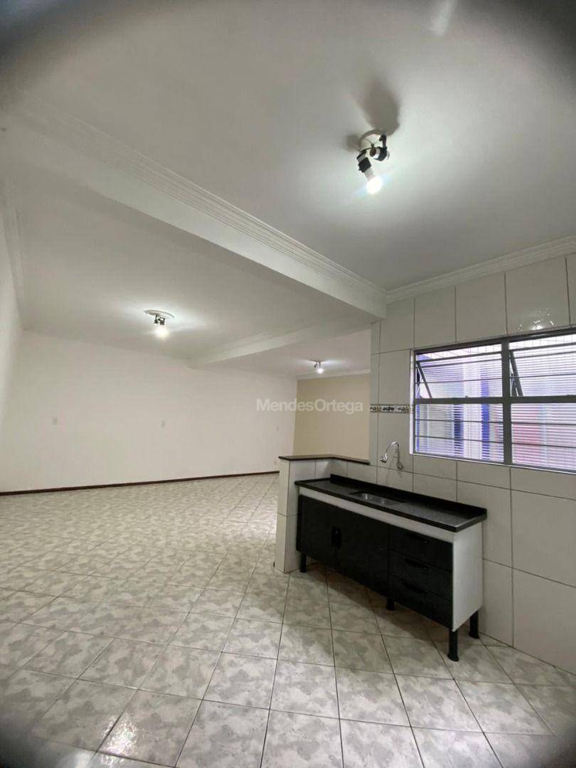 Apartamento para alugar com 2 quartos, 120m² - Foto 27