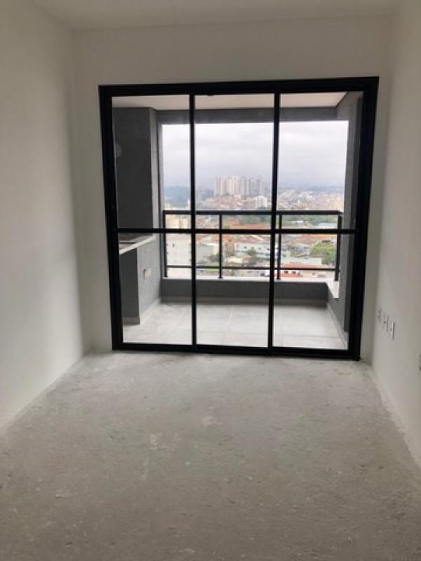 Apartamento à venda com 2 quartos, 64m² - Foto 2