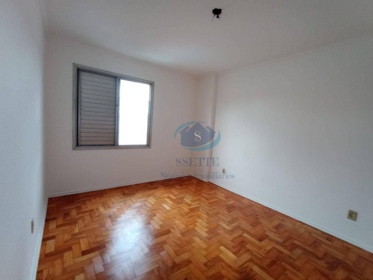 Apartamento para alugar com 2 quartos, 82m² - Foto 5