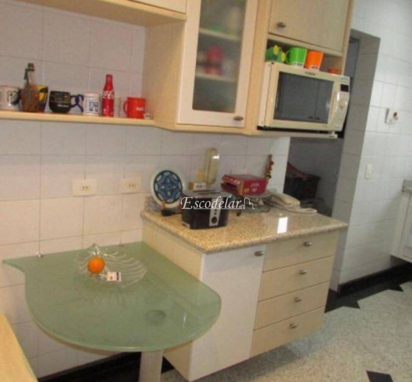 Apartamento à venda com 3 quartos, 127m² - Foto 17