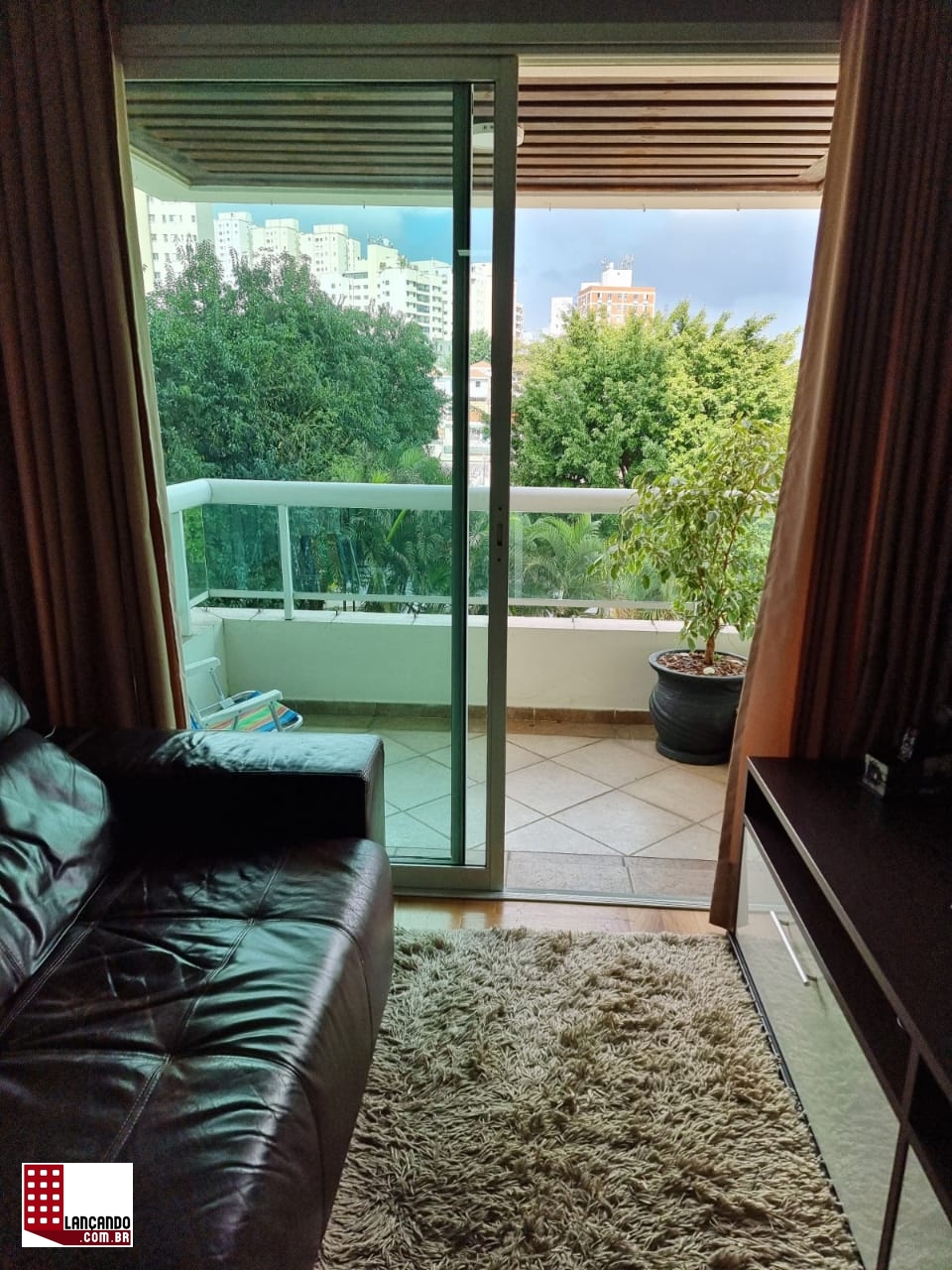 Apartamento à venda com 2 quartos, 75m² - Foto 18