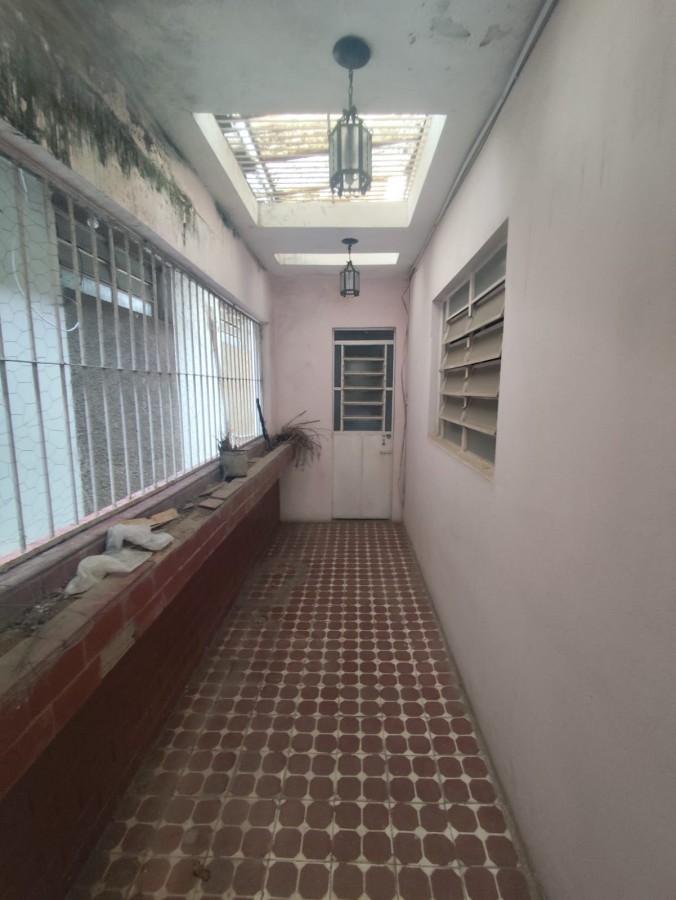 Casa à venda com 4 quartos, 560m² - Foto 4