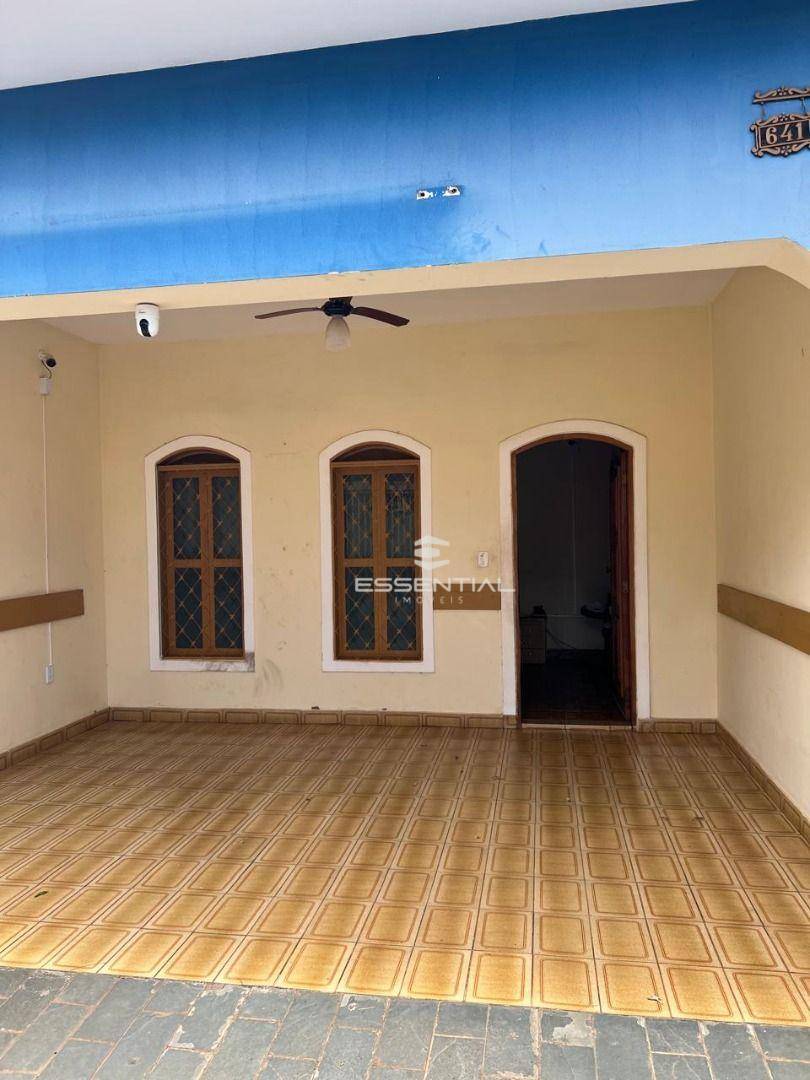 Casa à venda com 4 quartos, 250M2 - Foto 3