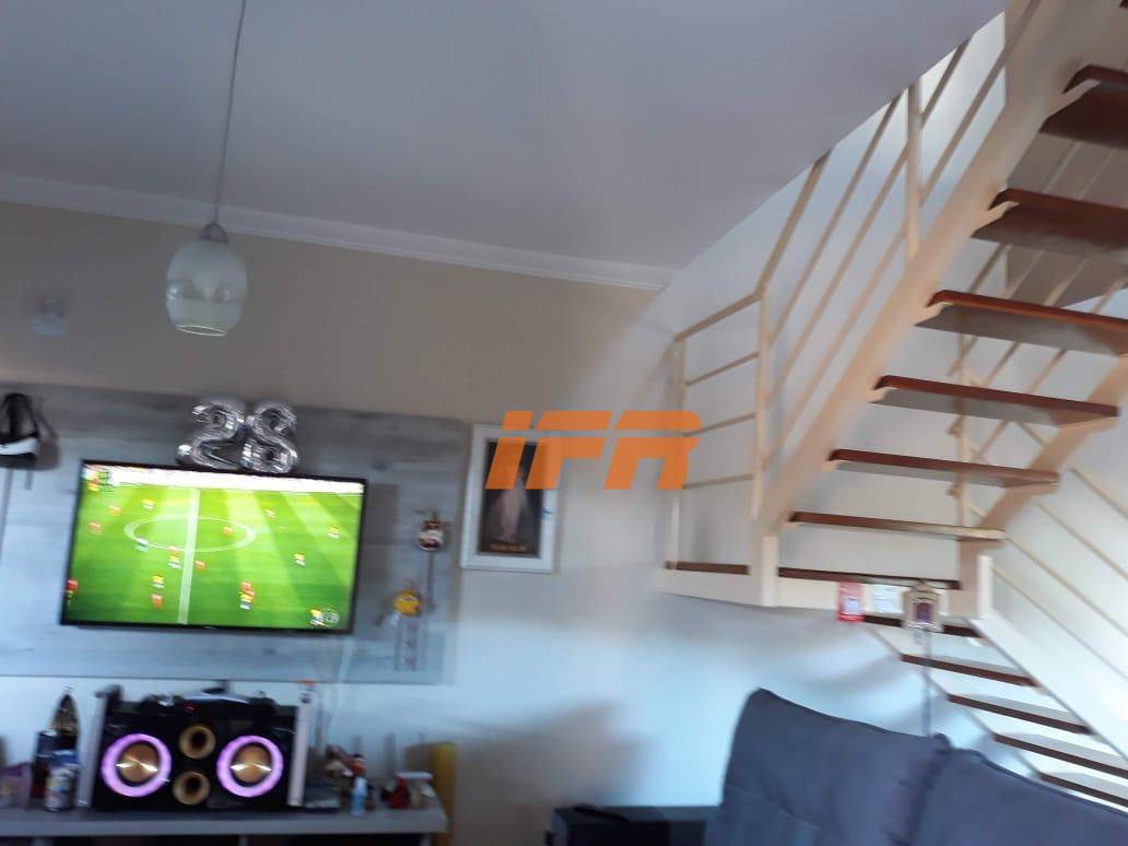 Sobrado à venda com 2 quartos, 139m² - Foto 3