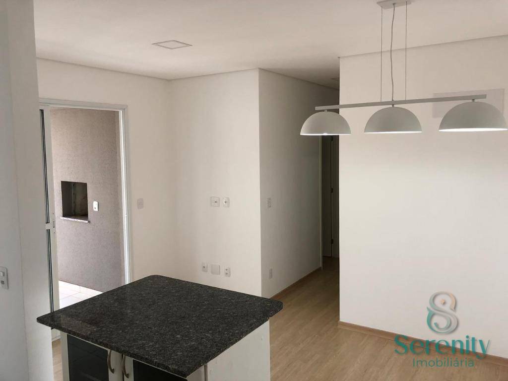 Apartamento para alugar com 2 quartos, 57m² - Foto 6