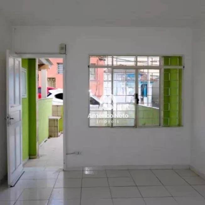 Sobrado à venda com 2 quartos, 150m² - Foto 2