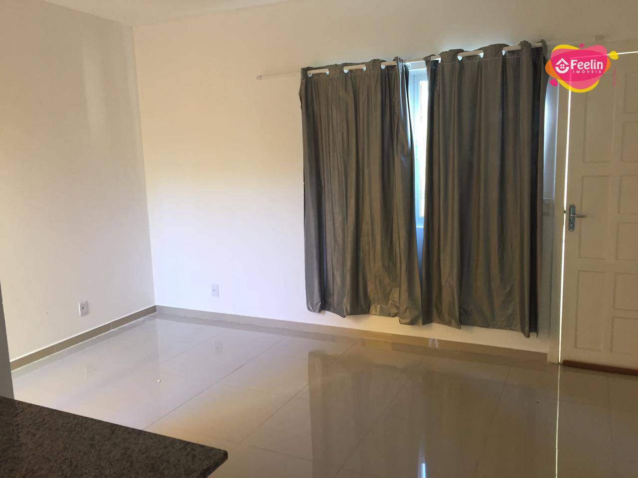 Apartamento para alugar com 1 quarto, 75m² - Foto 2