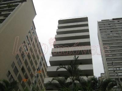 Apartamento para alugar com 4 quartos, 280m² - Foto 18