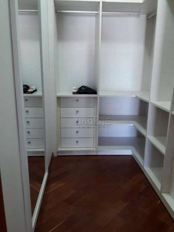 Sobrado à venda com 3 quartos, 320m² - Foto 4