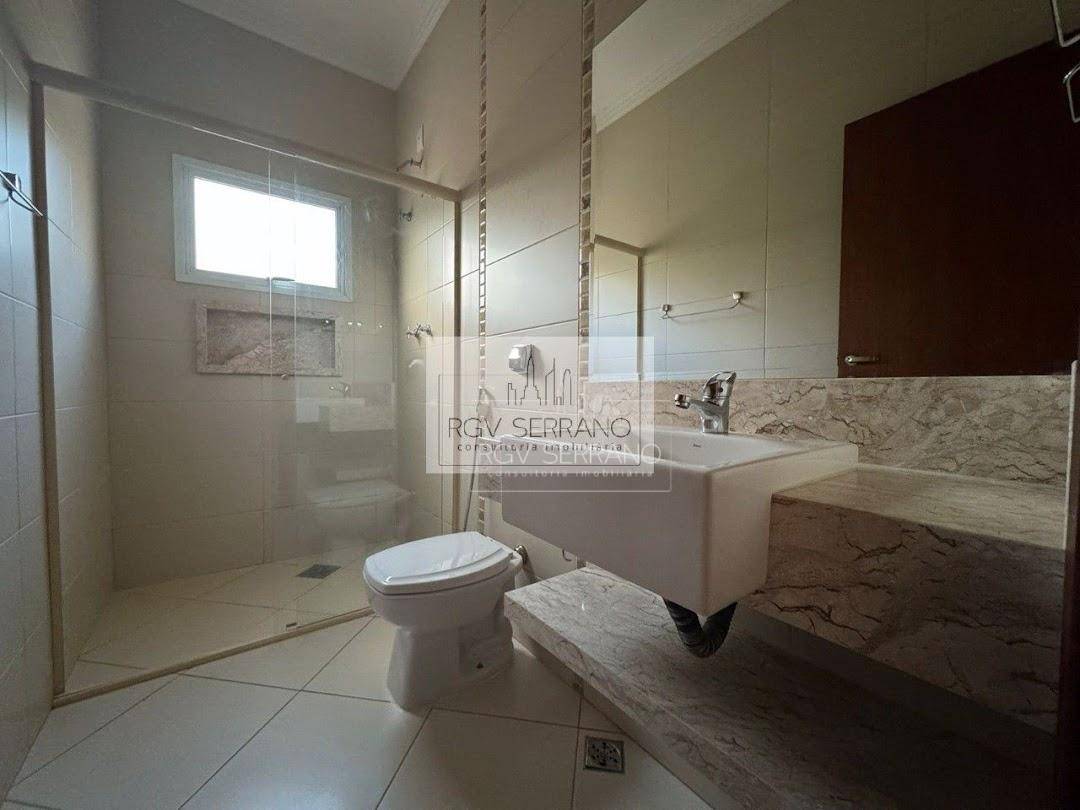 Casa de Condomínio para alugar com 5 quartos, 405m² - Foto 28