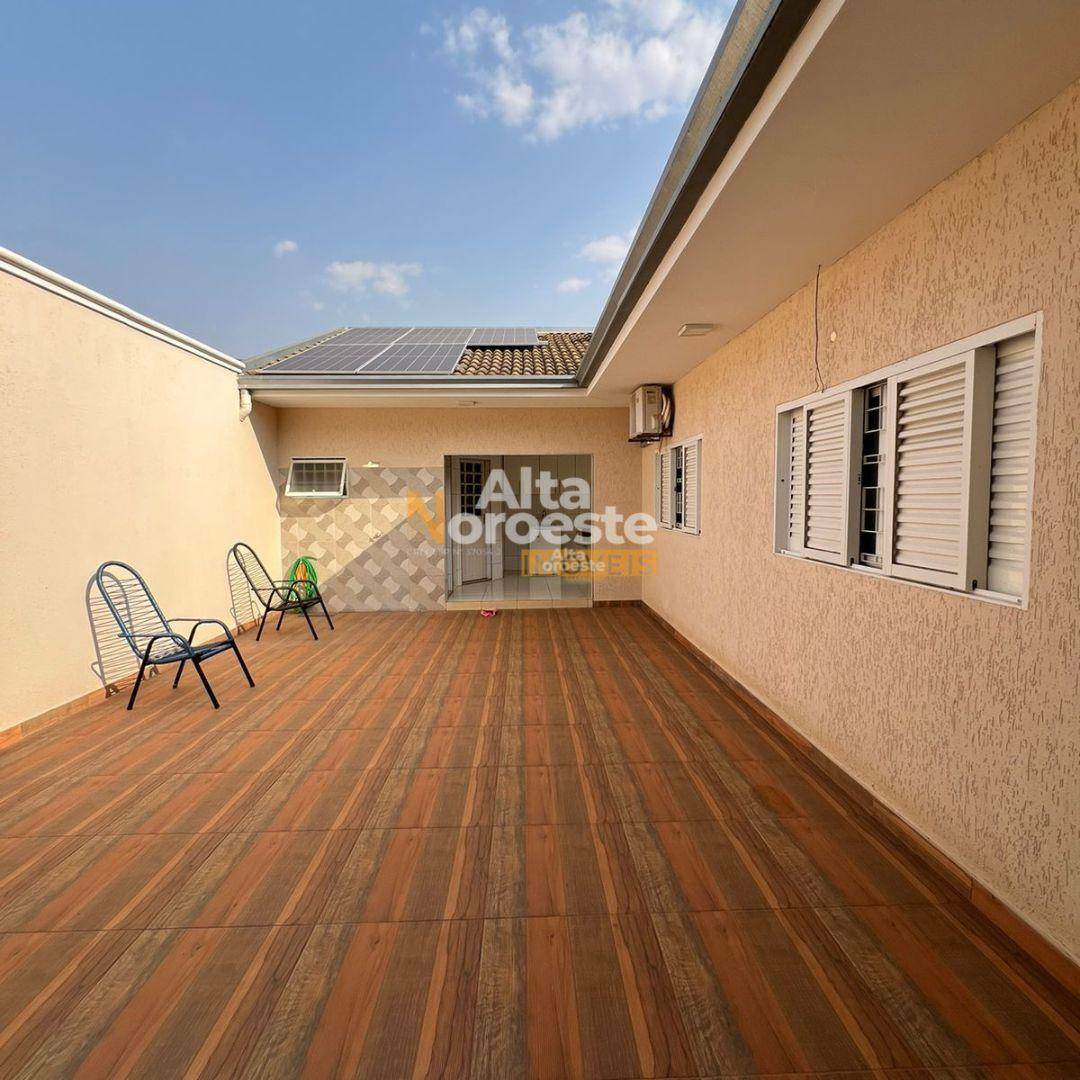 Casa à venda com 3 quartos, 200m² - Foto 6