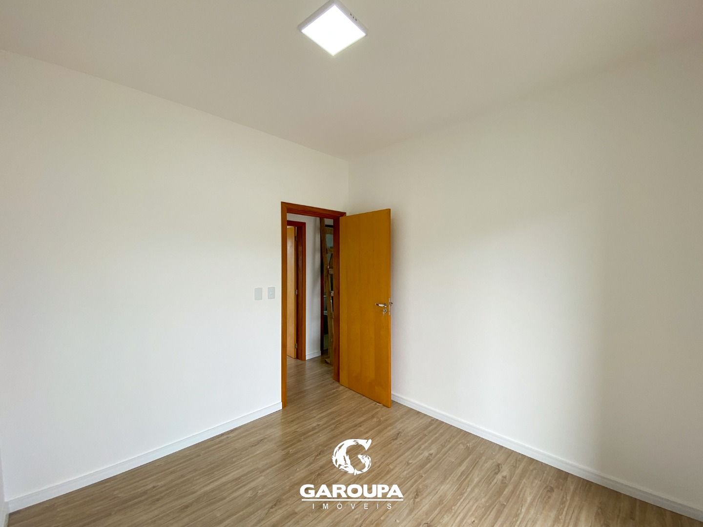 Casa à venda com 3 quartos, 96m² - Foto 19