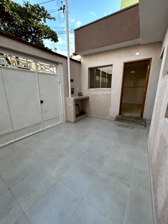 Sobrado à venda com 2 quartos, 60m² - Foto 4