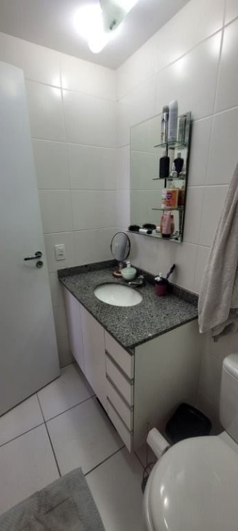 Apartamento à venda com 2 quartos, 60m² - Foto 17