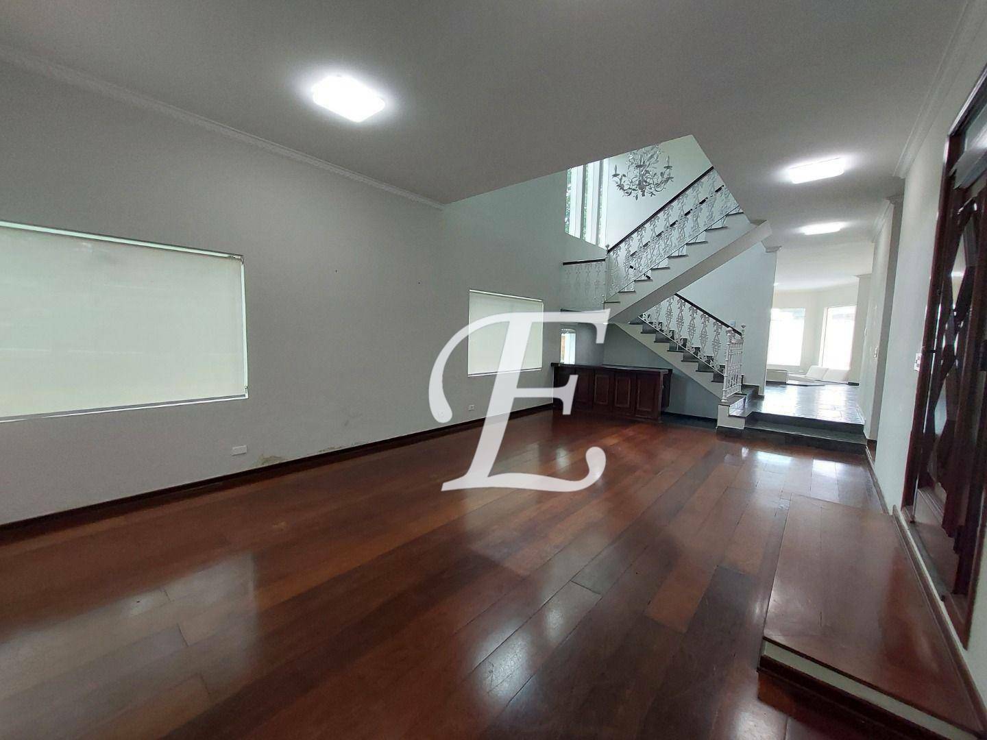 Casa de Condomínio para alugar com 4 quartos, 362m² - Foto 37