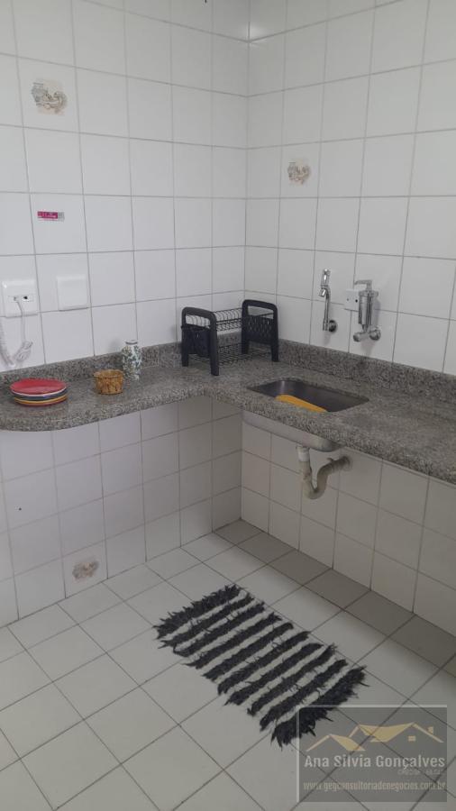 Apartamento à venda com 2 quartos, 72m² - Foto 4