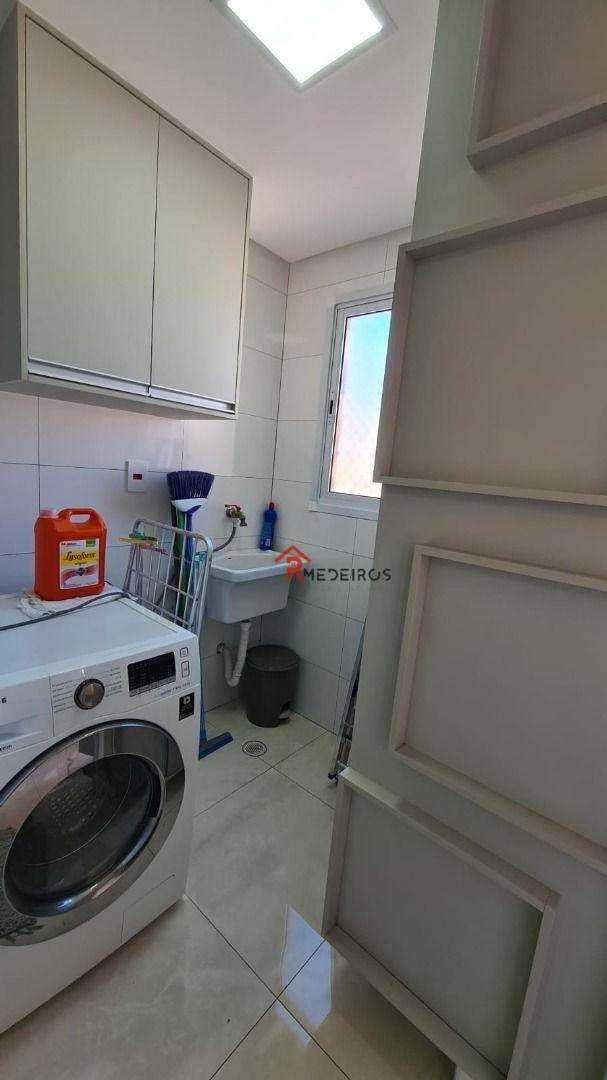 Apartamento à venda com 2 quartos, 79m² - Foto 18