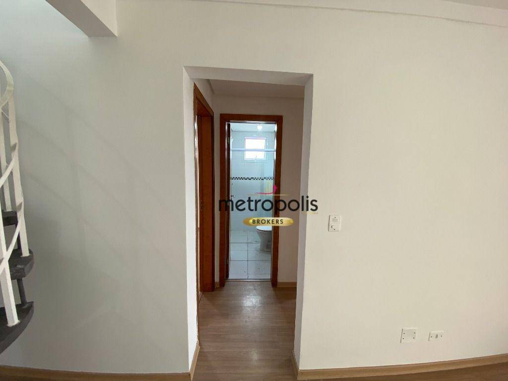 Cobertura para alugar com 2 quartos, 140m² - Foto 12