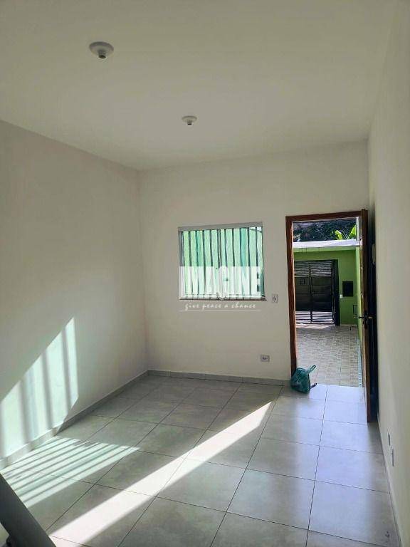 Sobrado à venda com 2 quartos, 84m² - Foto 1