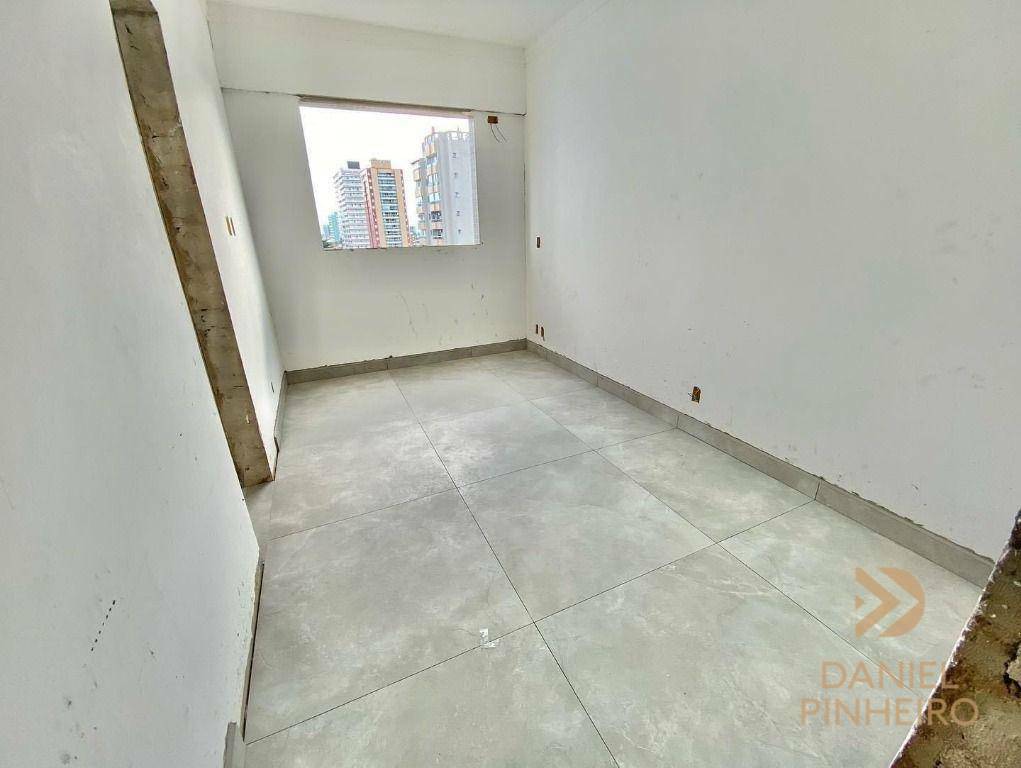 Apartamento à venda com 2 quartos, 91m² - Foto 8