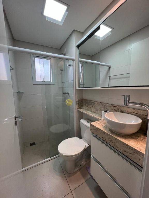 Apartamento à venda com 2 quartos, 65m² - Foto 10